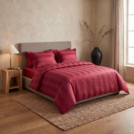 Housse de couette Belle Soirée Rayée - Satin Jacquard #Couleur_CERISE
