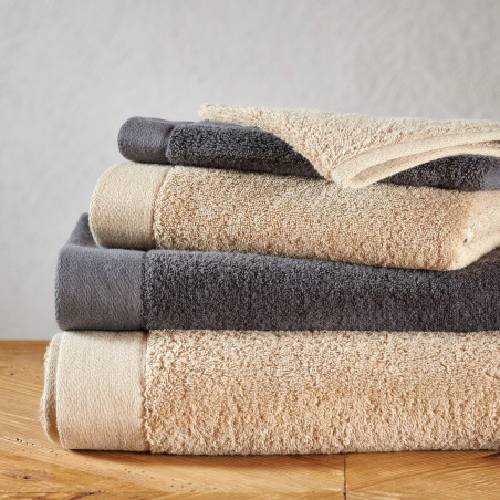 Serenity Towel - 100% Cotton 650g/m²