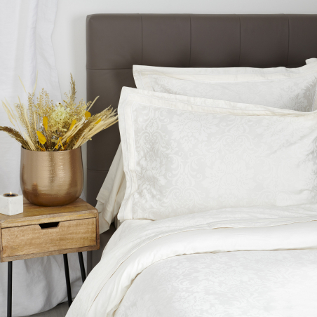 Charme bolster case
