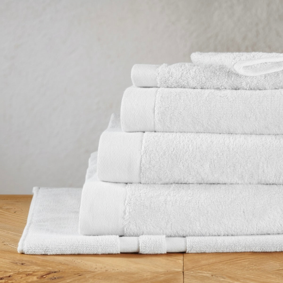 Serviette invitée Sérénité - 100% Coton 650g/m² #Couleur_BLANC