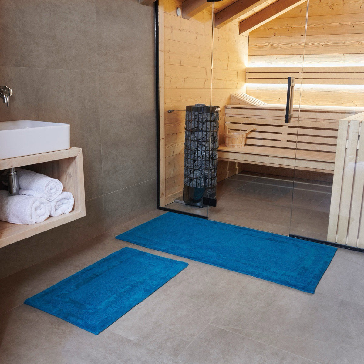 Tapis de bain réversible Zéphyr - Coton 2400g/m² #Couleur_EMERAUDE ZEPHYR