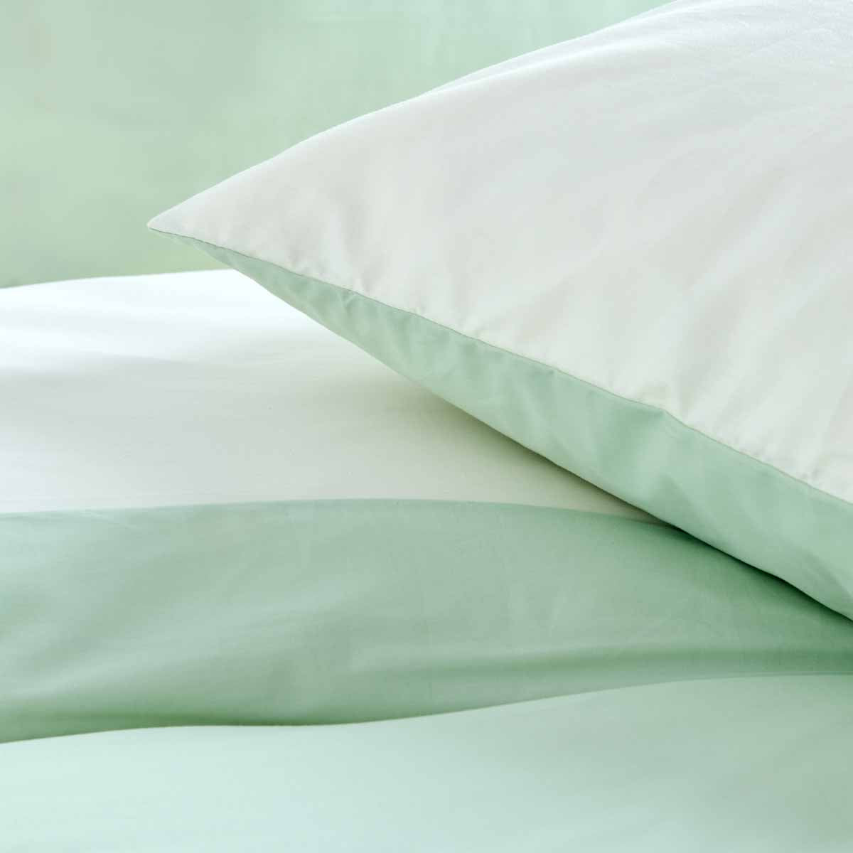 Percale de coton 70 fils : un tissu au toucher frais et agréable pour un confort durable. vert #Couleur_JAUNE PALE/IVOIRE
