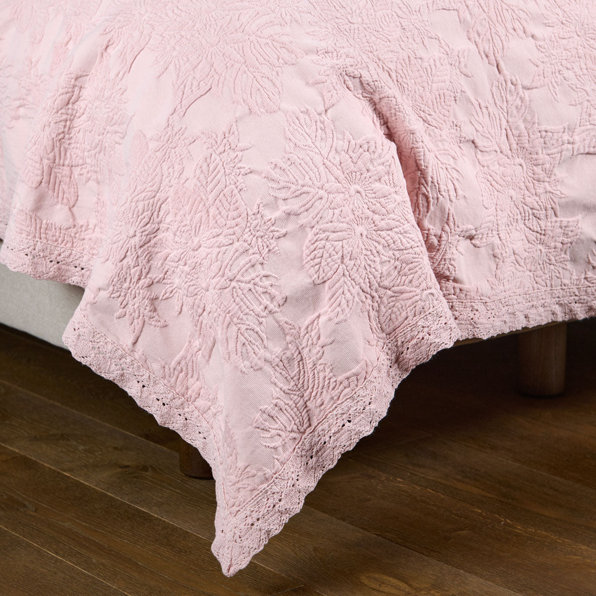 zoom couvre lit rose adele #Couleur_ROSE